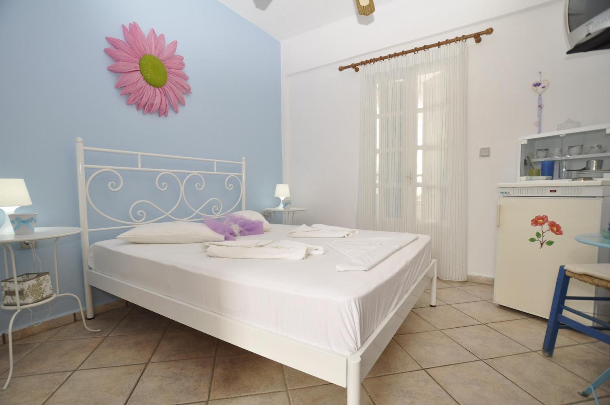 Manos Apartments Mégas Yialós-Nítes 객실 사진