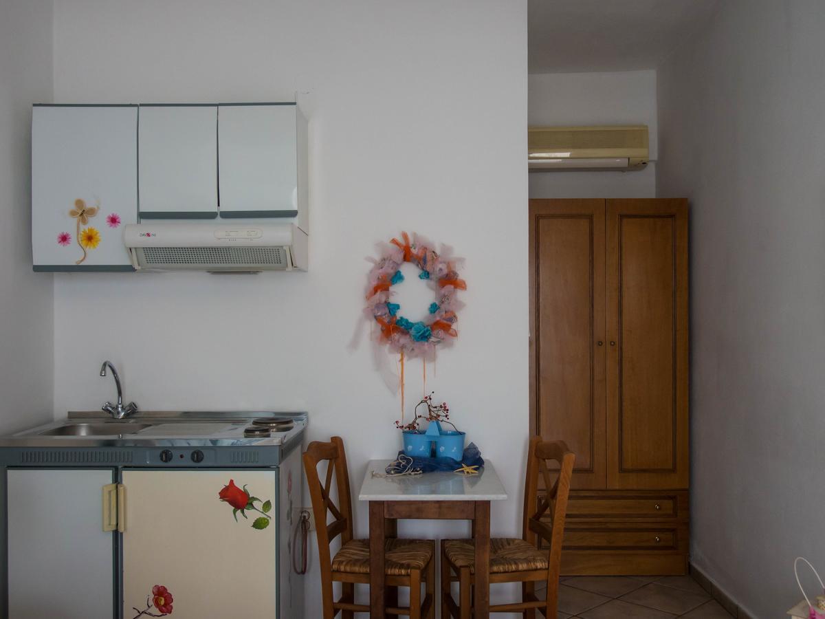 Manos Apartments Mégas Yialós-Nítes 외부 사진