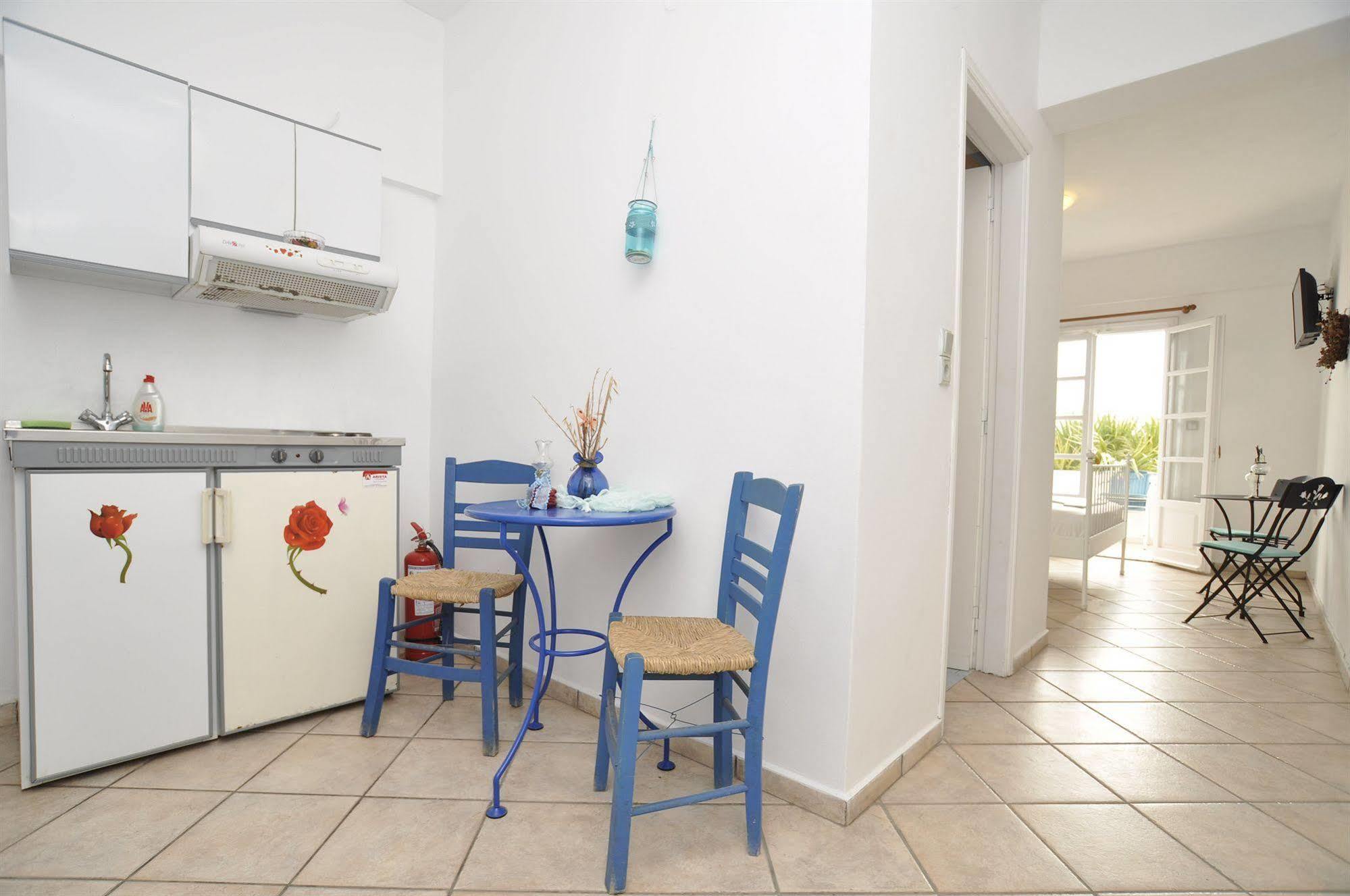 Manos Apartments Mégas Yialós-Nítes 외부 사진