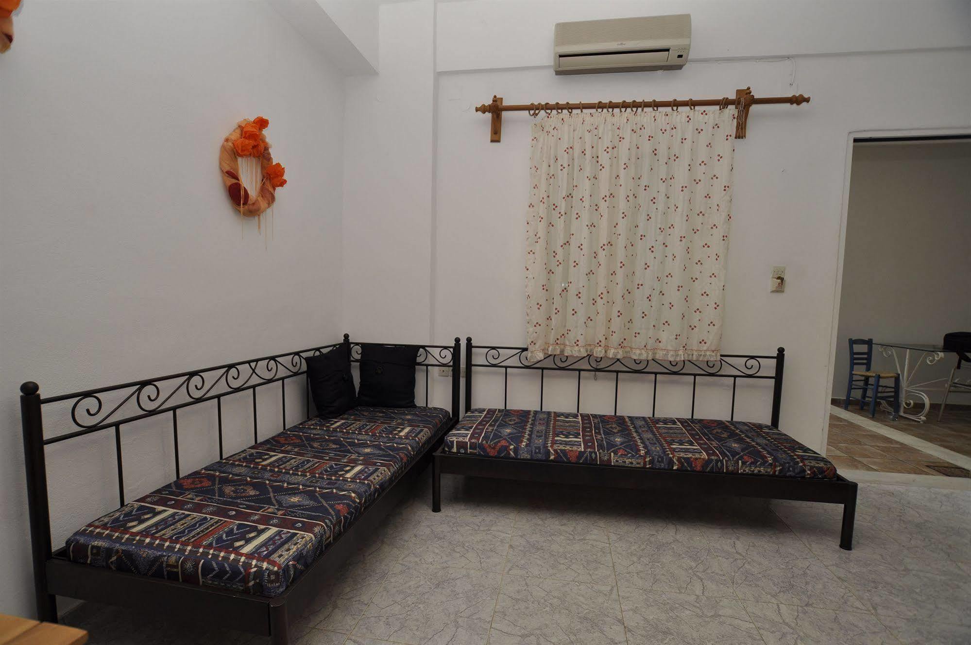 Manos Apartments Mégas Yialós-Nítes 외부 사진