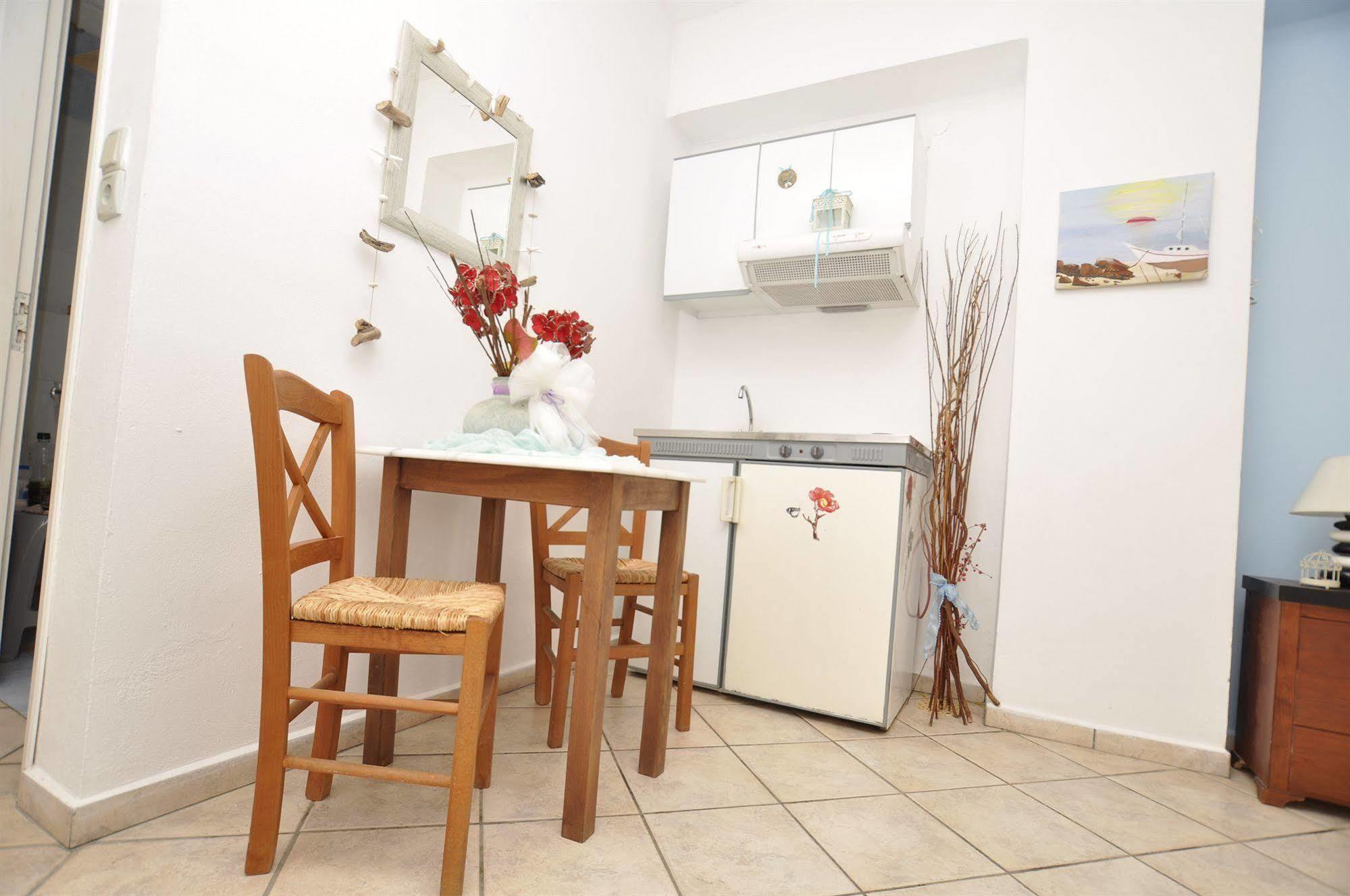 Manos Apartments Mégas Yialós-Nítes 외부 사진